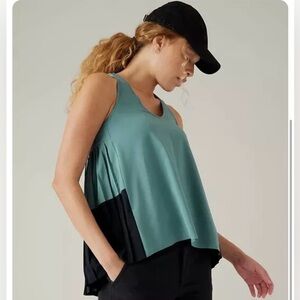 NWOT Athleta Swing Forward Tank